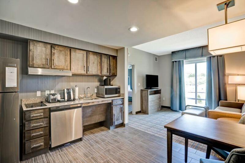 Homewood Suites By Hilton Nashville Франклин Екстериор снимка